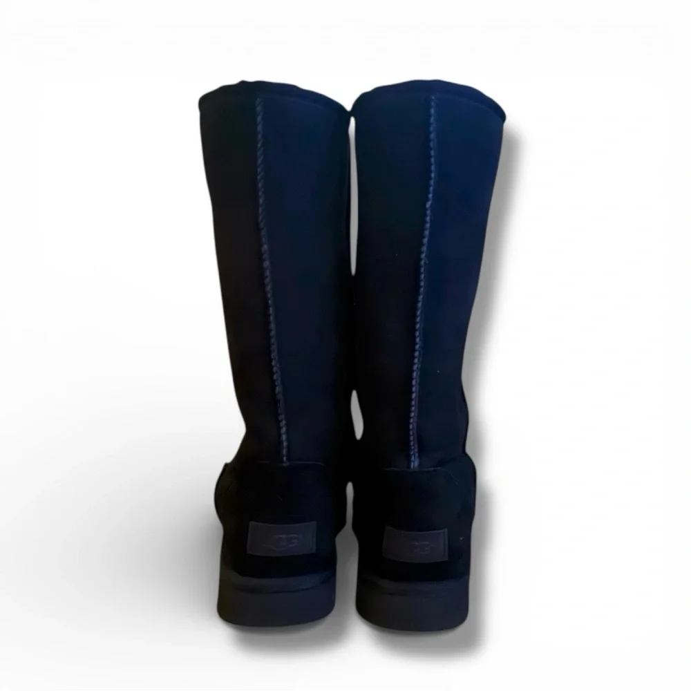 💞UGG Classic Tall Boots • Black • 7 US / 38 • Best Seller!